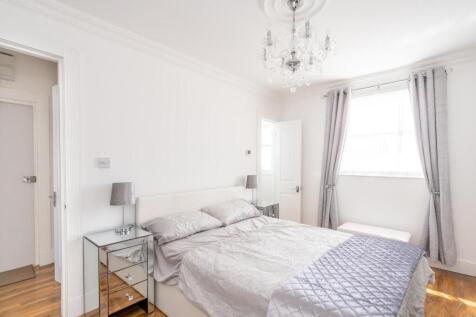 Bedroom (2).jpg