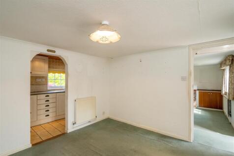 Dining Room.jpg