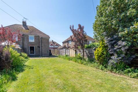 Rear Garden (3).jpg
