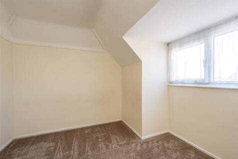 Bedroom 3.jpg