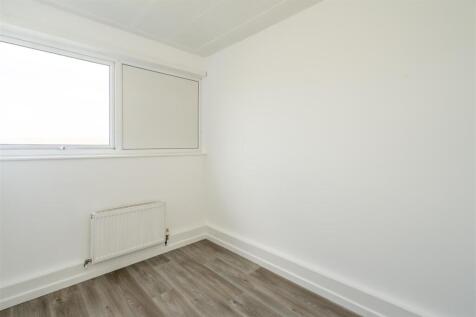 Bedroom 3.jpg