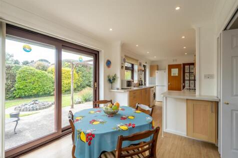 Kitchen - View 2.jpg