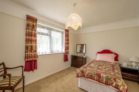 Bedroom 2.jpg