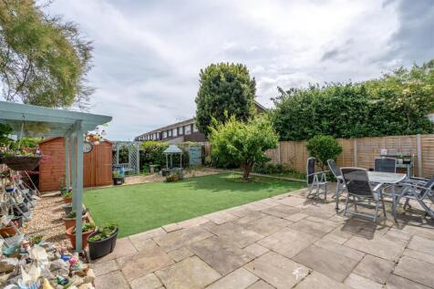 Rear Garden - View 2.jpg
