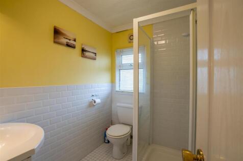 Ensuite.jpg