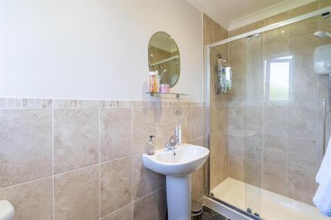 Ensuite.jpg