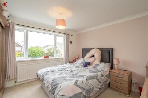Bedroom 2.jpg