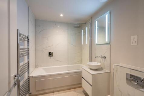 Luxury Bathroom.jpg