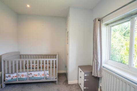 6 Bedroom 3.jpg