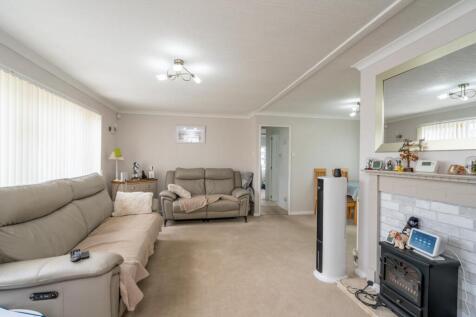 Lounge Area.jpg