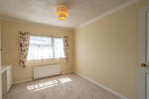 Bedroom1.jpg