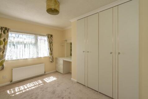 Bedroom 2.jpg