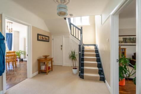 Entrance Hall.jpg