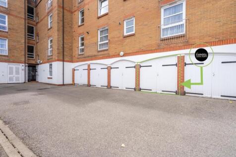 Garage.jpg