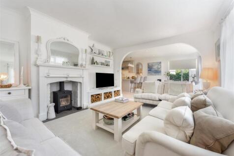 Sitting Room.jpg