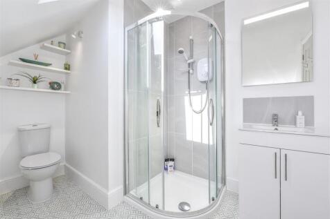 Ensuite.jpg