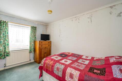 Bedroom 2.jpg