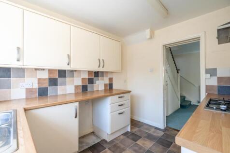 Kitchen (2).jpg