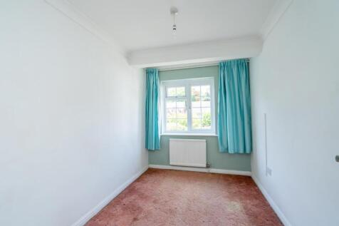 Bedroom 3.jpg