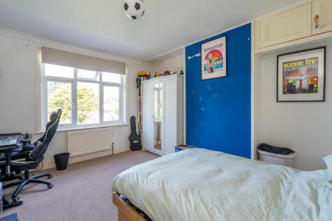 Bedroom 2.jpg