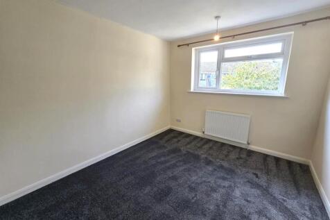Bedroom 2.jpg