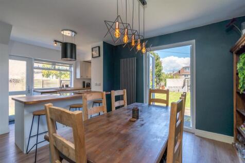 Dining Room to Kitchen.jpg