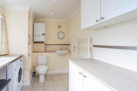 Utility Cloakroom.jpg