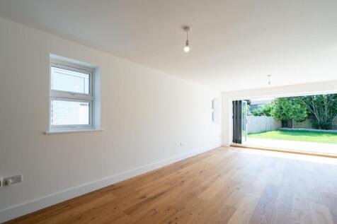 Sitting Dining Room.jpg