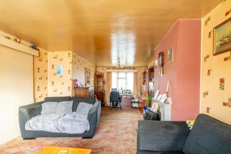 Lounge Diner (2).jpg