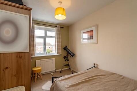 Bedroom 2.jpg