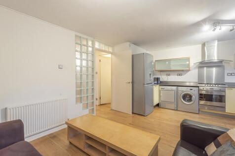Living Room/Kitchen