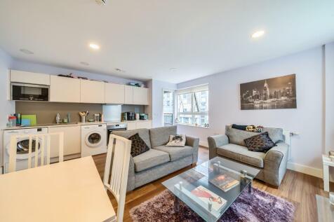 Living Area/Kitchen
