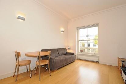 Reception Room (shot 2)