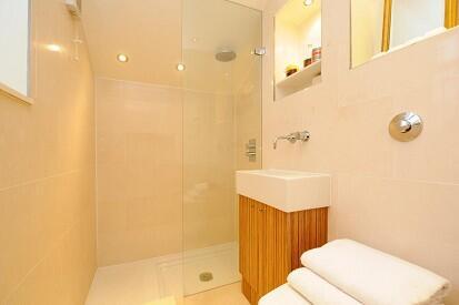 Modern Shower Room
