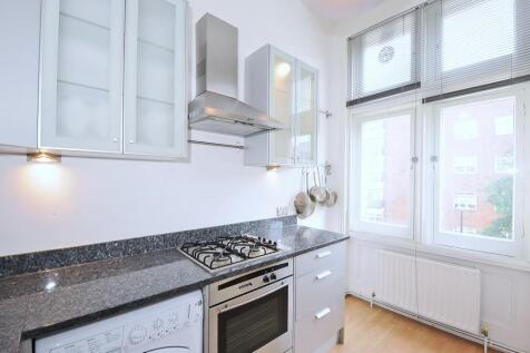 Kitchen (shot 1)