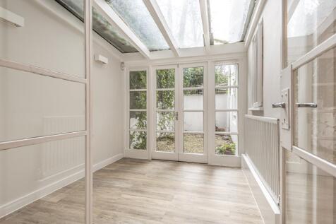 Sun Room/Conservatory