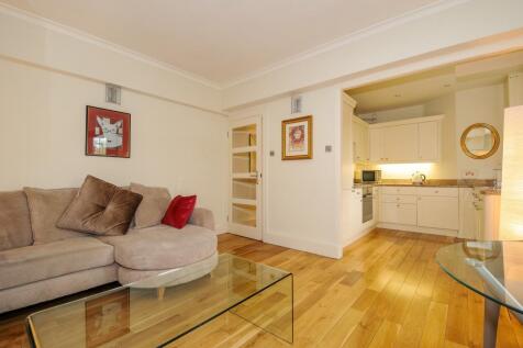 Reception Room/Kitchen