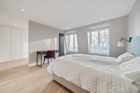 Master Bedroom Suite