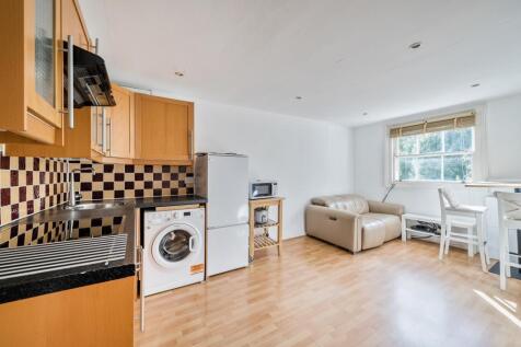 Reception Room/Kitchen