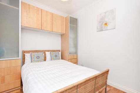 Bedroom (shot 2)