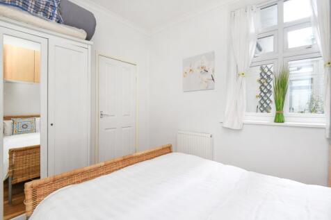 Bedroom (shot 3)