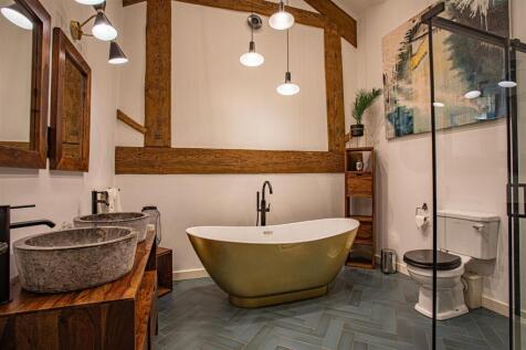 Lower East Lea Farm - Charnock Bates - 01.05.25 - 