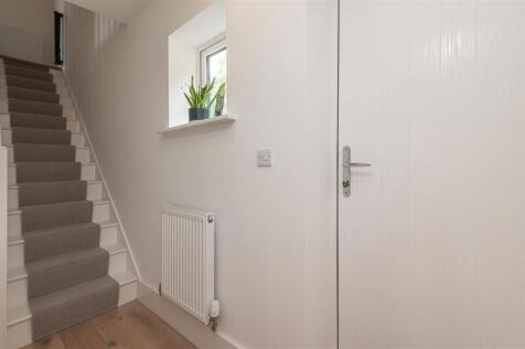 41 - 6 North Light Place BD22 8FD.jpg