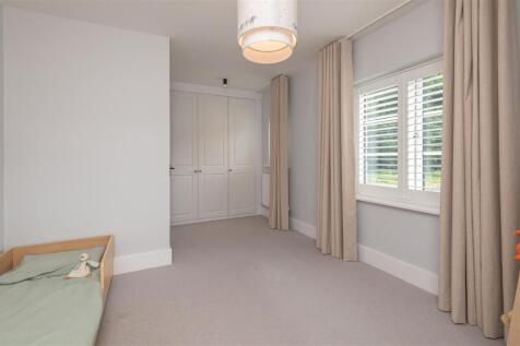 58 - 6 North Light Place BD22 8FD.jpg