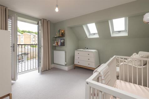 73 - 6 North Light Place BD22 8FD.jpg