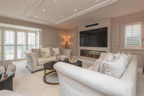 69 - 9 Hazel Fold BD13 2FE.jpg