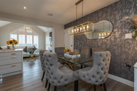 41 - 9 Hazel Fold BD13 2FE.jpg
