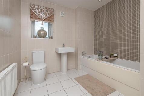 104 - 9 Hazel Fold BD13 2FE.jpg