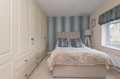 94 - 9 Hazel Fold BD13 2FE.jpg