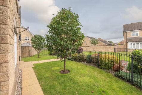 28 - 9 Hazel Fold BD13 2FE.jpg